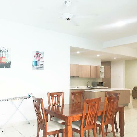 Royal Regent Condominum By Ihost Kuala Lumpur Esterno foto