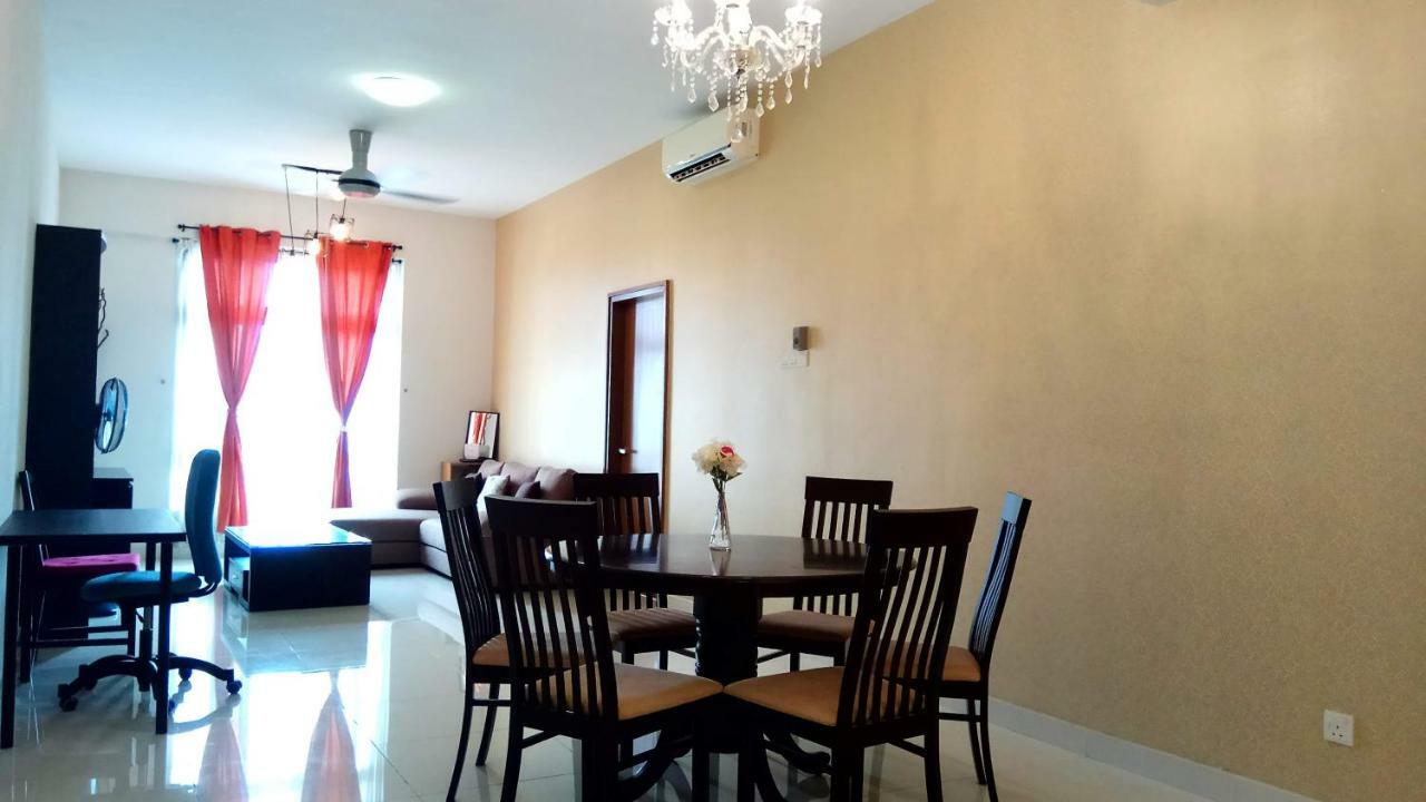 Royal Regent Condominum By Ihost Kuala Lumpur Esterno foto