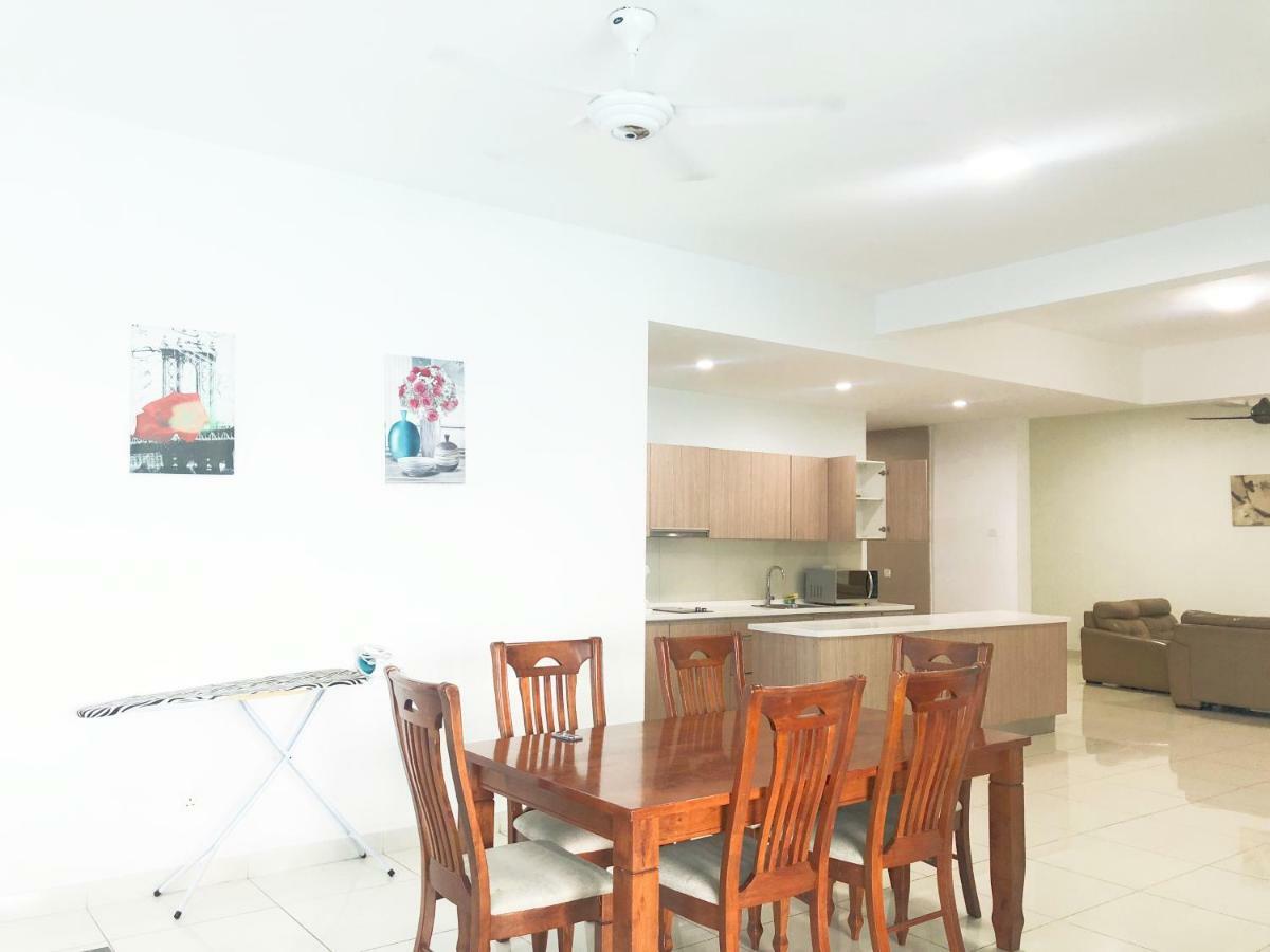 Royal Regent Condominum By Ihost Kuala Lumpur Esterno foto