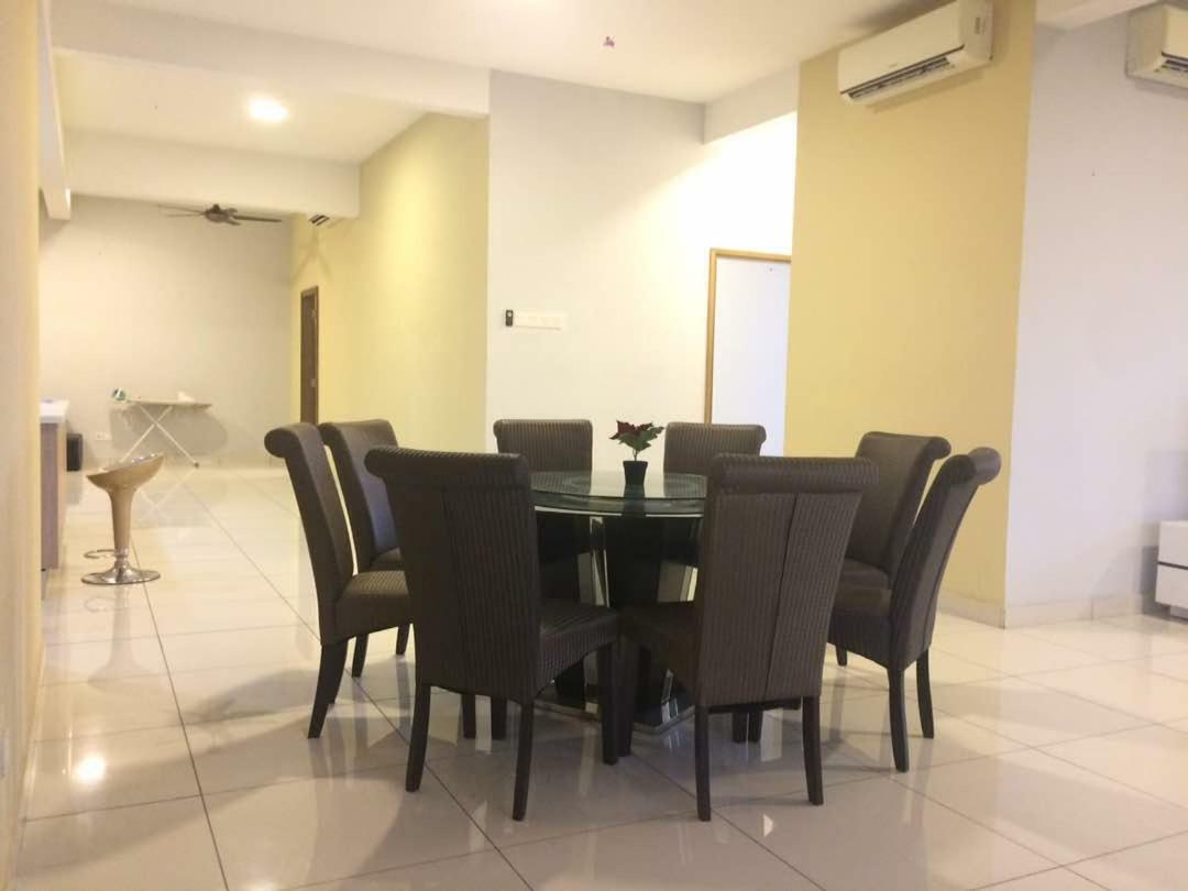 Royal Regent Condominum By Ihost Kuala Lumpur Esterno foto